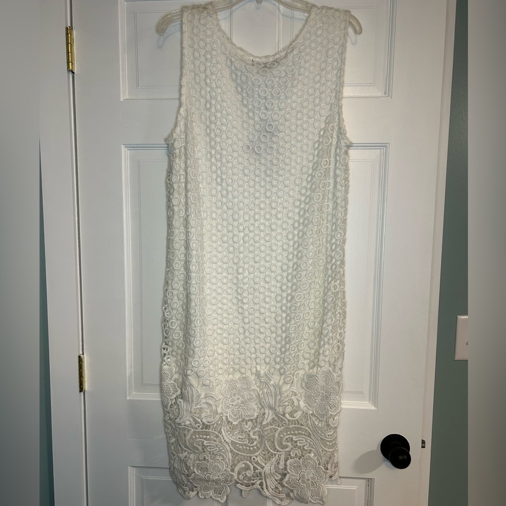 Charlie Paige Dress NWT - Picture 2 of 2